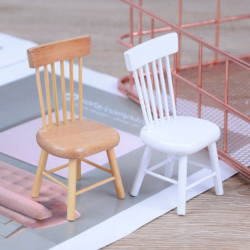 1.7 X 1.4 X 3.1 Inch 1/12 Dollhouse Miniature Dining Furniture Wooden Chair High Chair Exquisite Collection